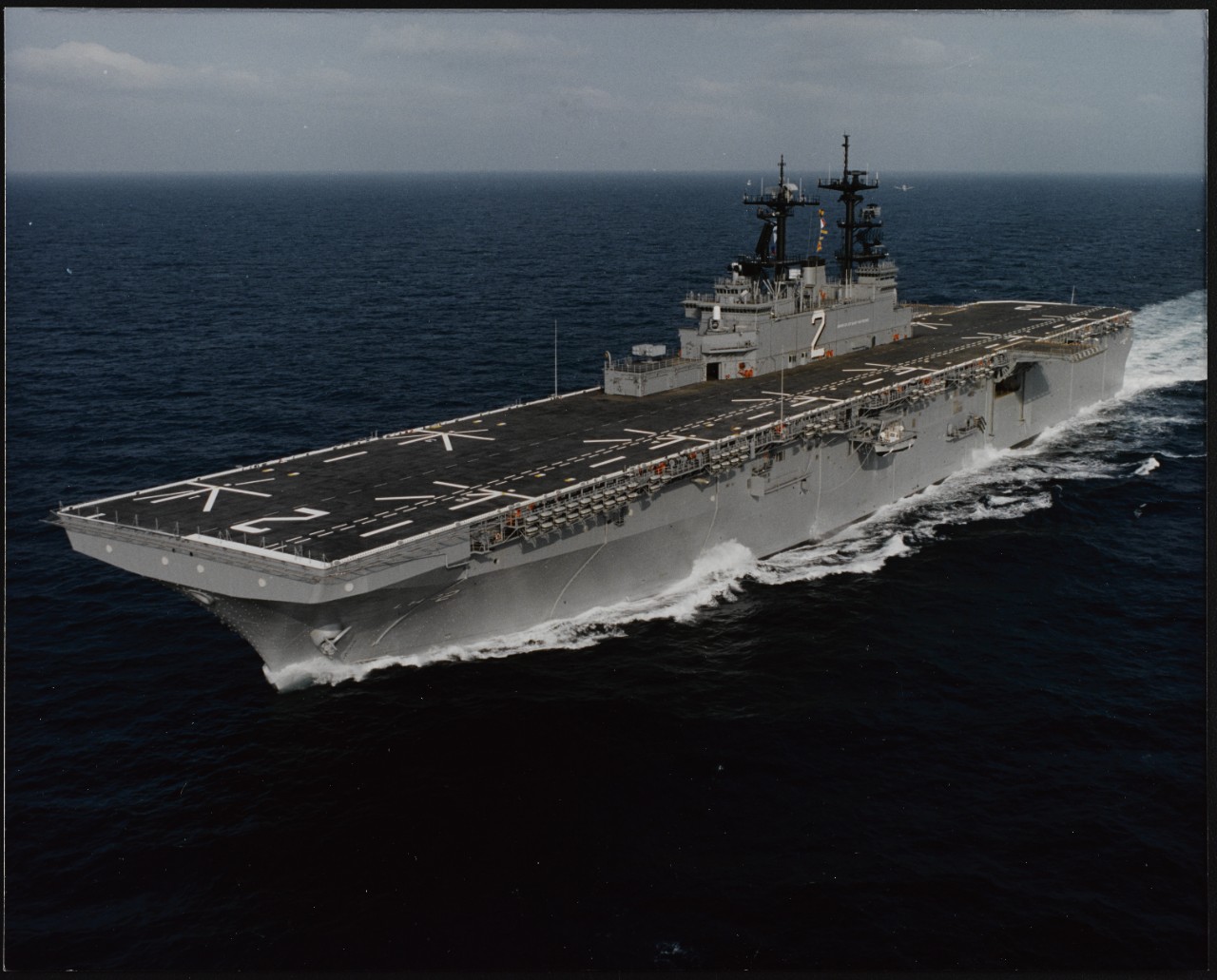 Photo #: NH 107660-KN USS Essex