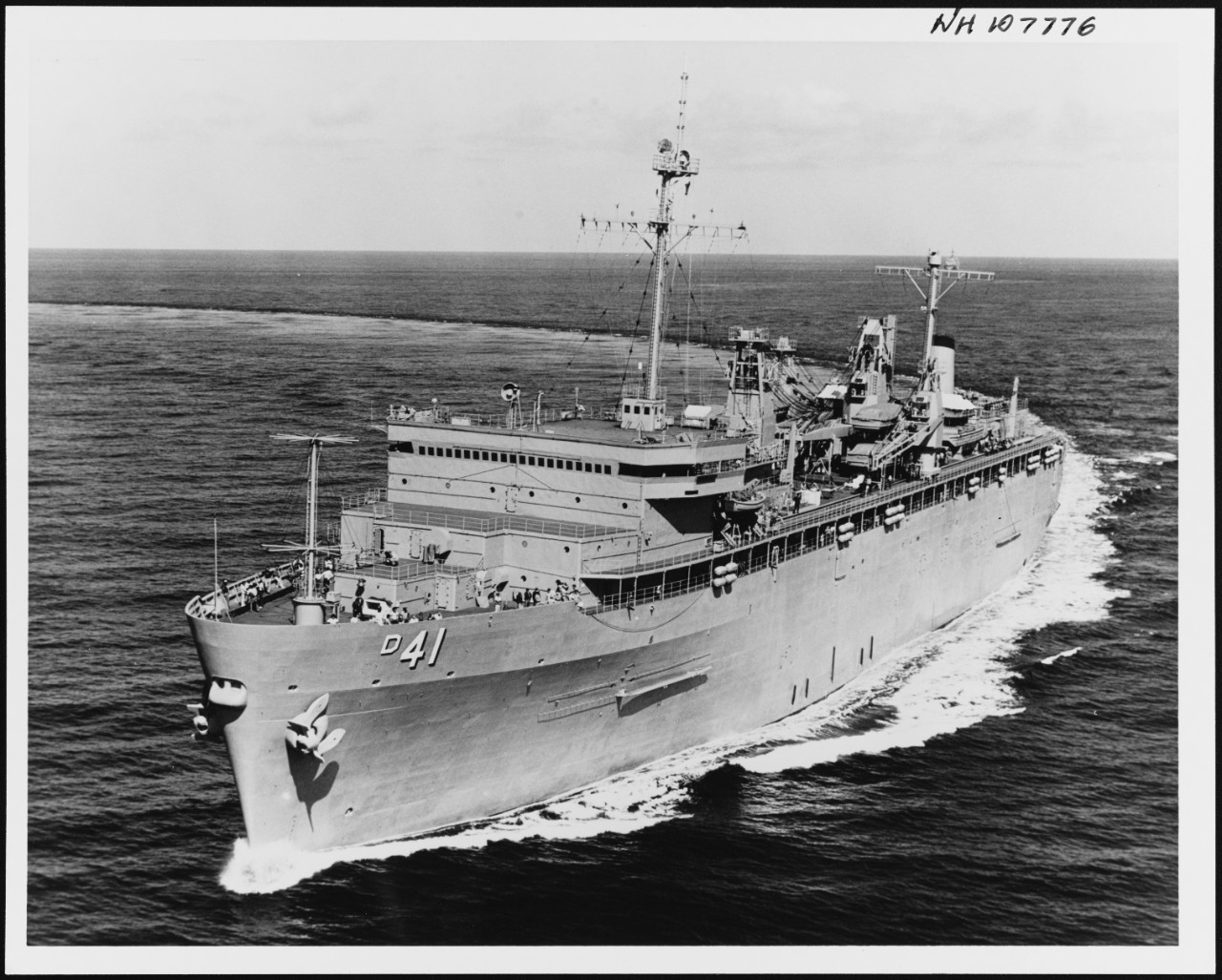 Photo #: NH 107776  USS Yellowstone
