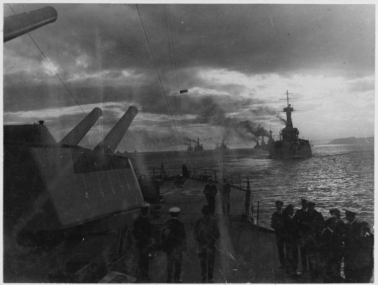 3rd and 6th (U.S.) Battle Squad on leaving Rosyth.