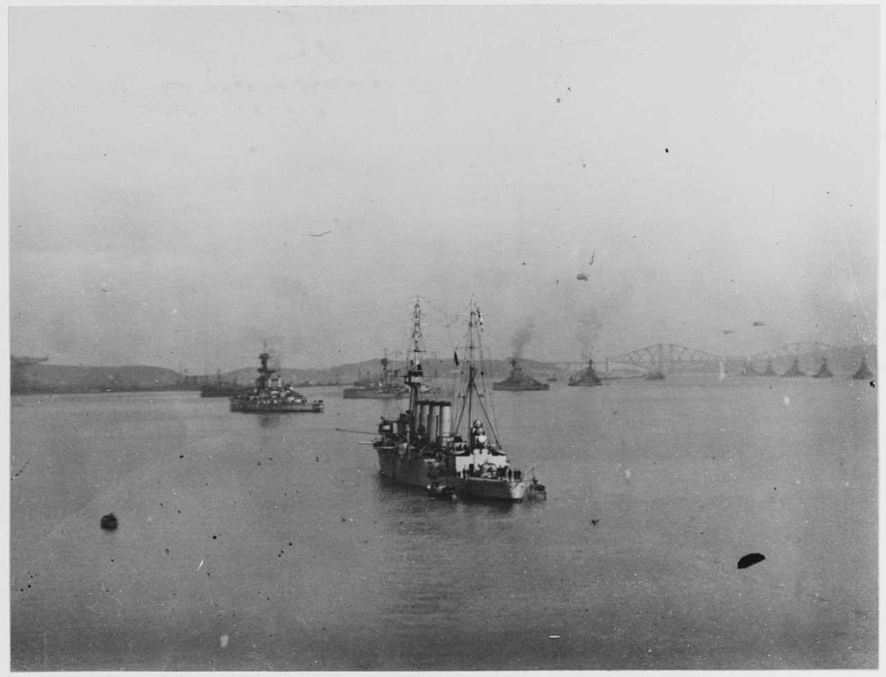 The fleet in the Forth, 1917.