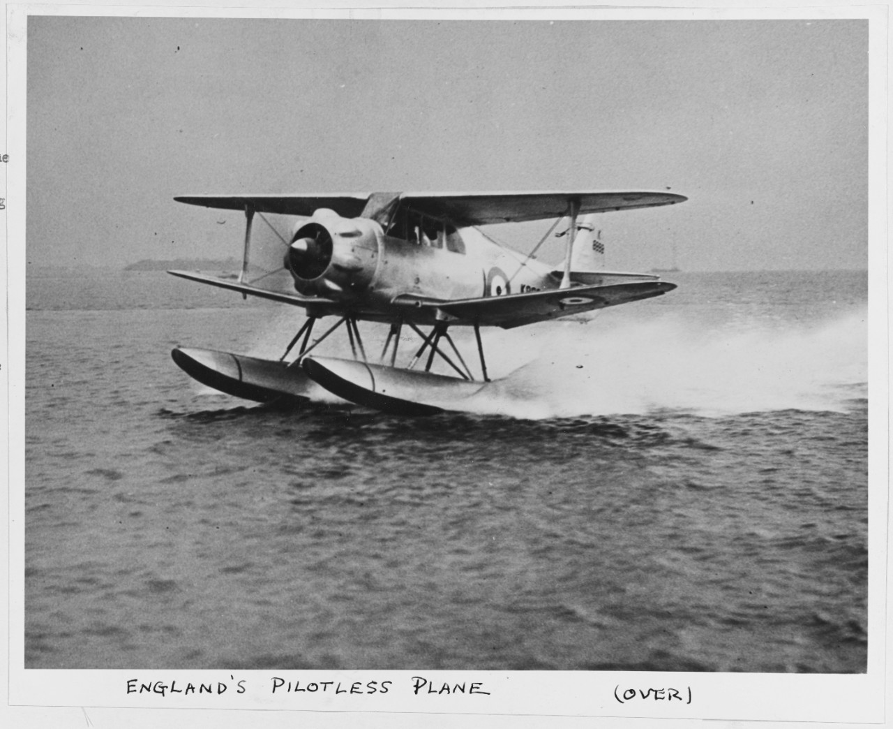 "England's Pilotless Plane" The airspeed QUEENSWASP Biplane Great Britain's Radio-Controlled Utility Airplane