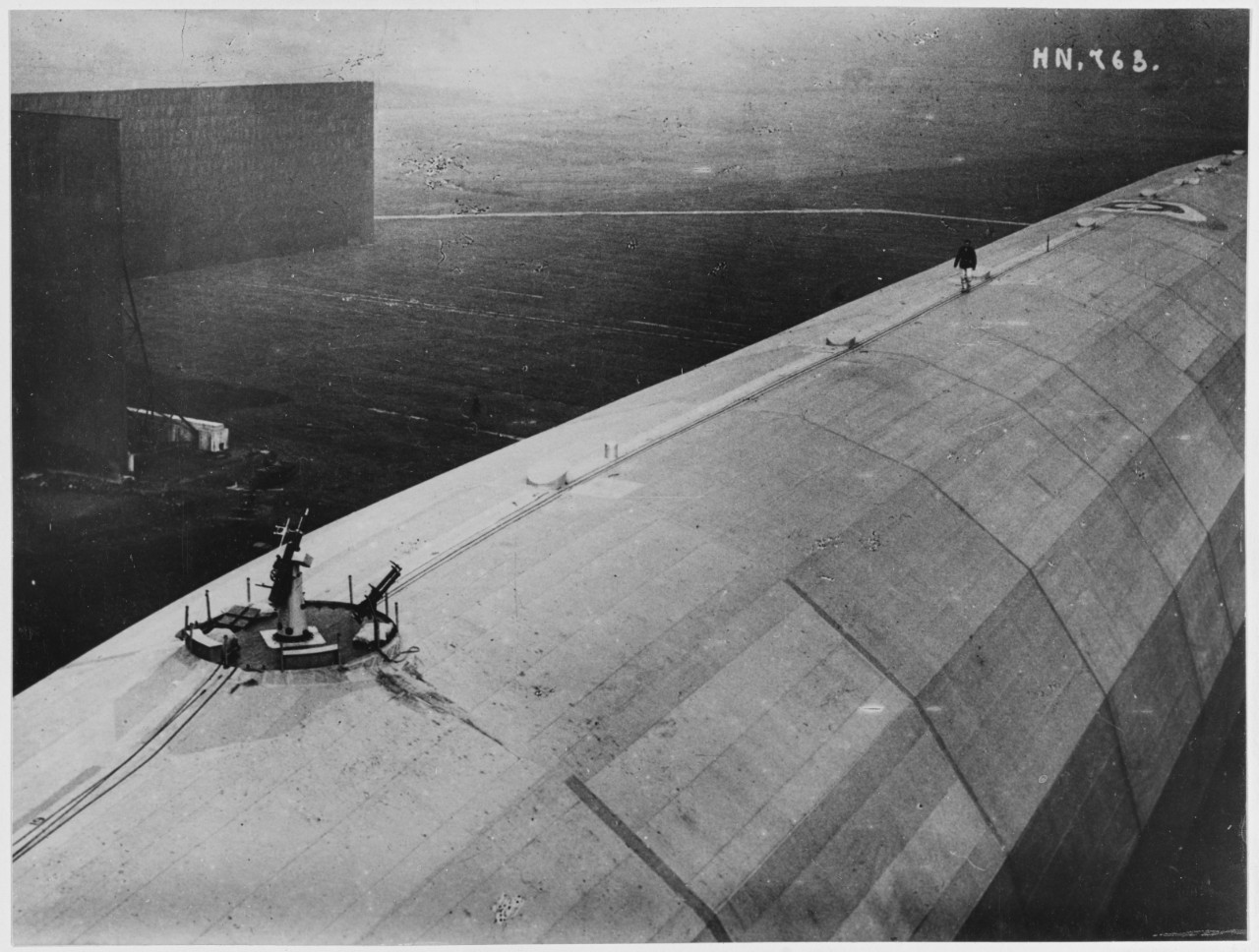 Airship R-31 showing gun position