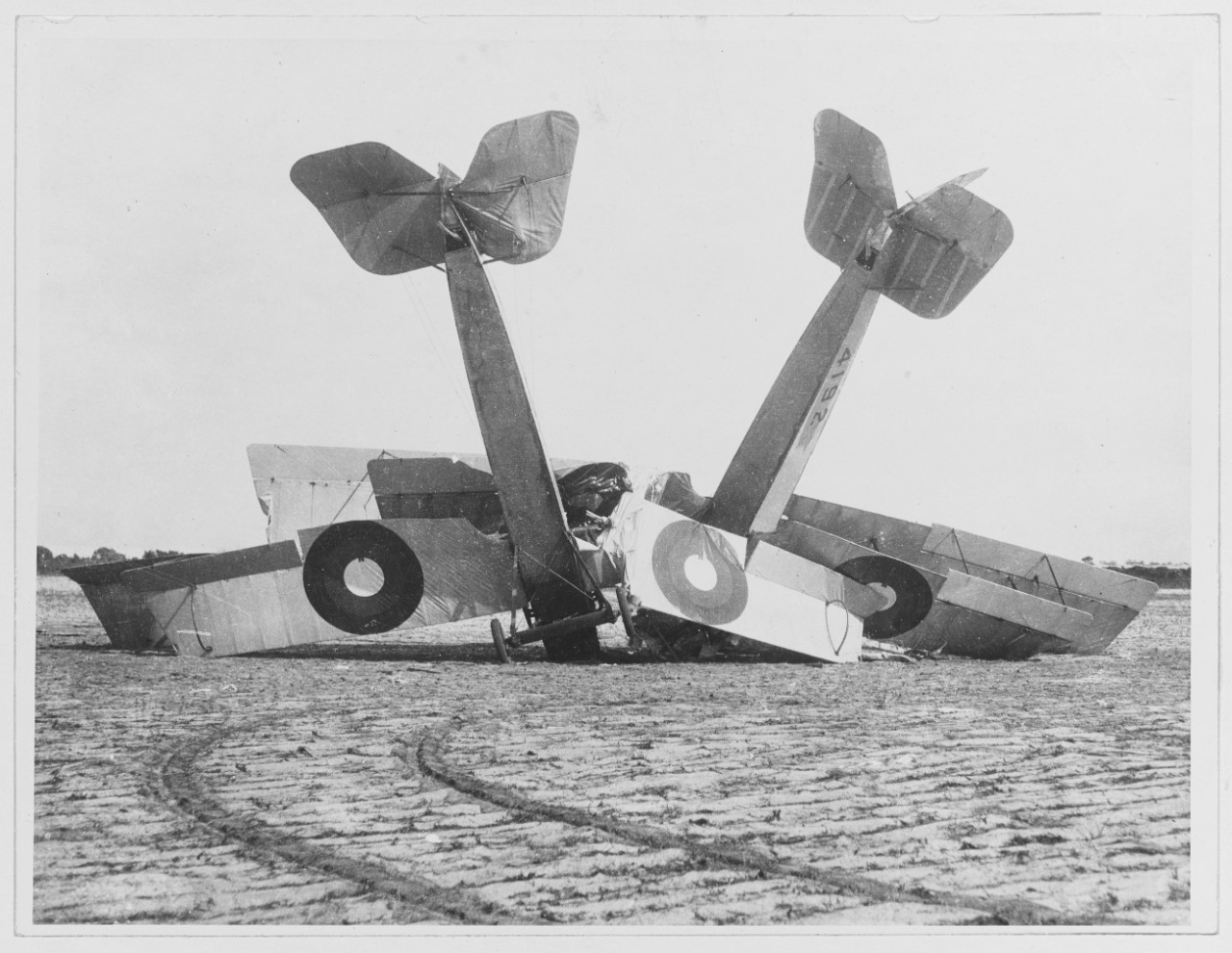 Airplane wreck. Miami, Florida, 1918.