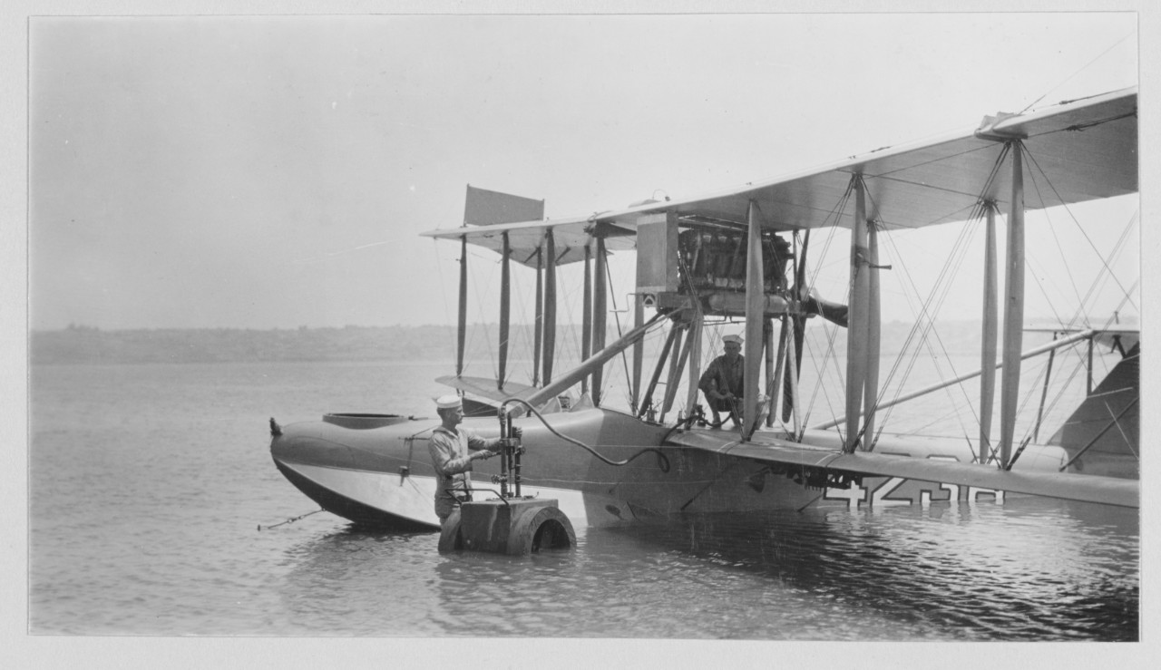 Filling seaplane from semi-floating gasoline outfit