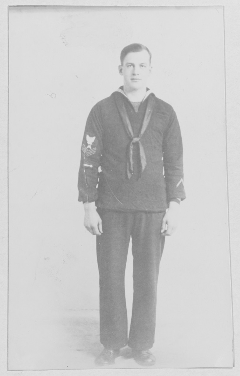 Floe, Sanford M.G.M. USN. (Navy Cross)
