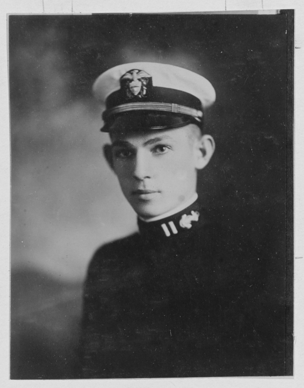 Whitemarsh, Ross, P. Lt. U. S. N. (Navy Cross)
