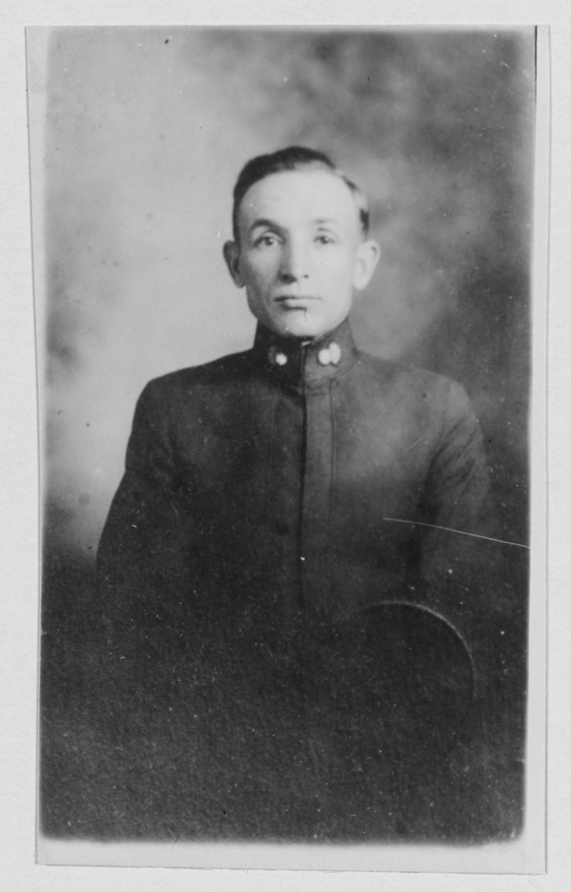 William, Mendarus G. Gunner, USN.   - Navy Cross