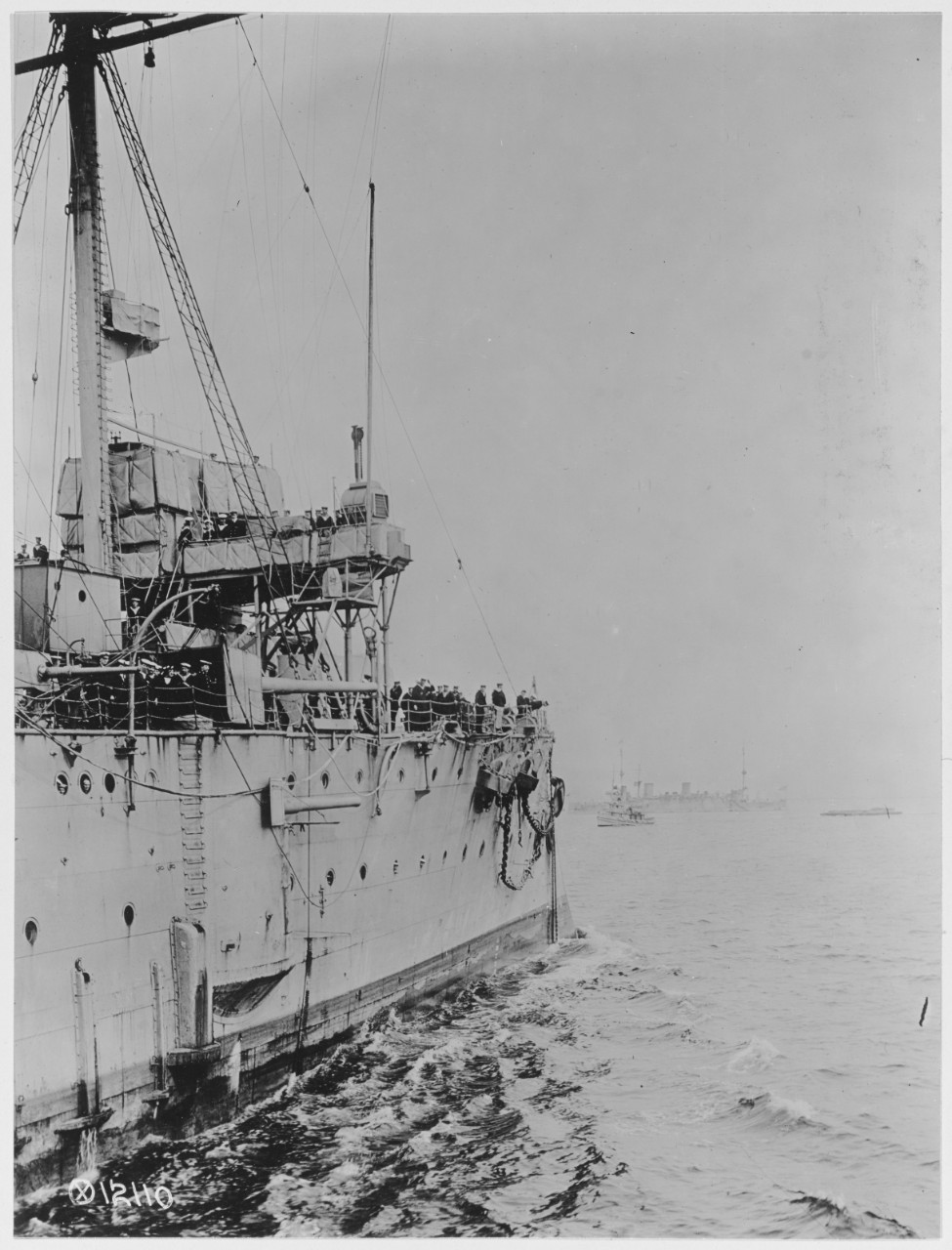 Cruiser receiving the Prince of Connaught