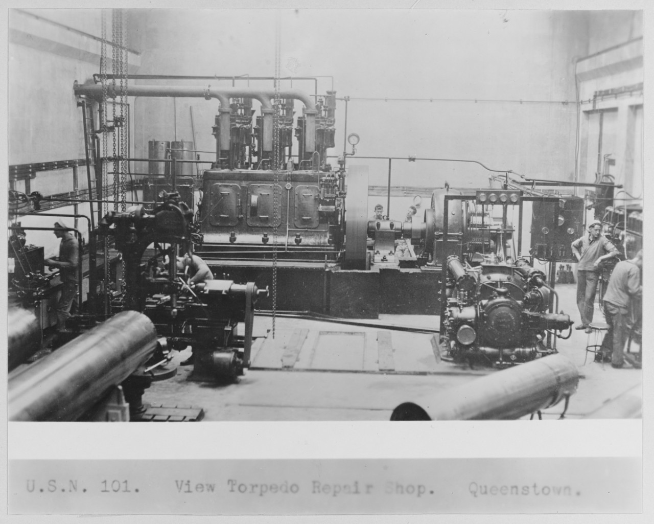 Torpedo repair shop