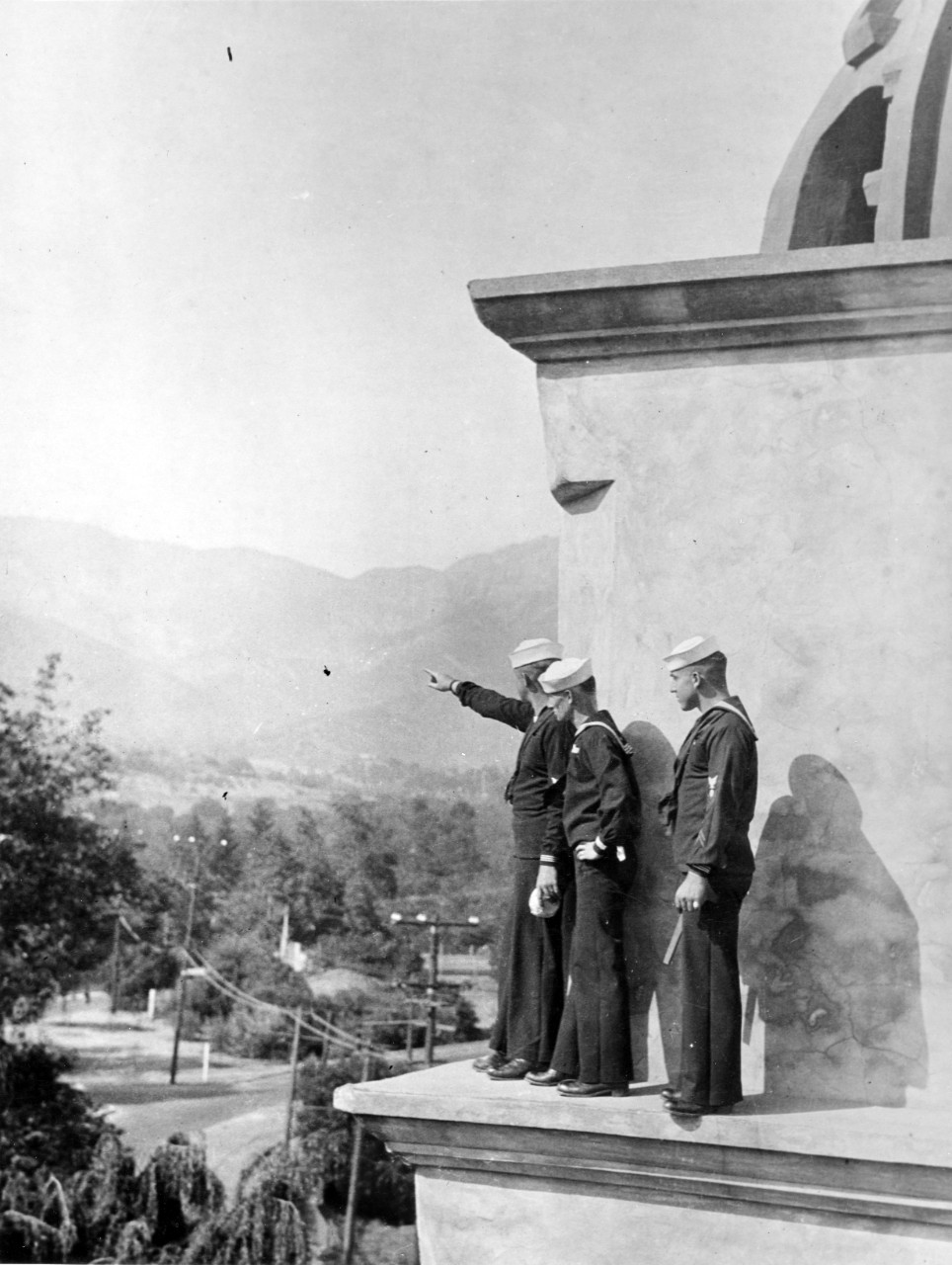 Men from the Pacific Fleet visiting the Santa Barbara Mission