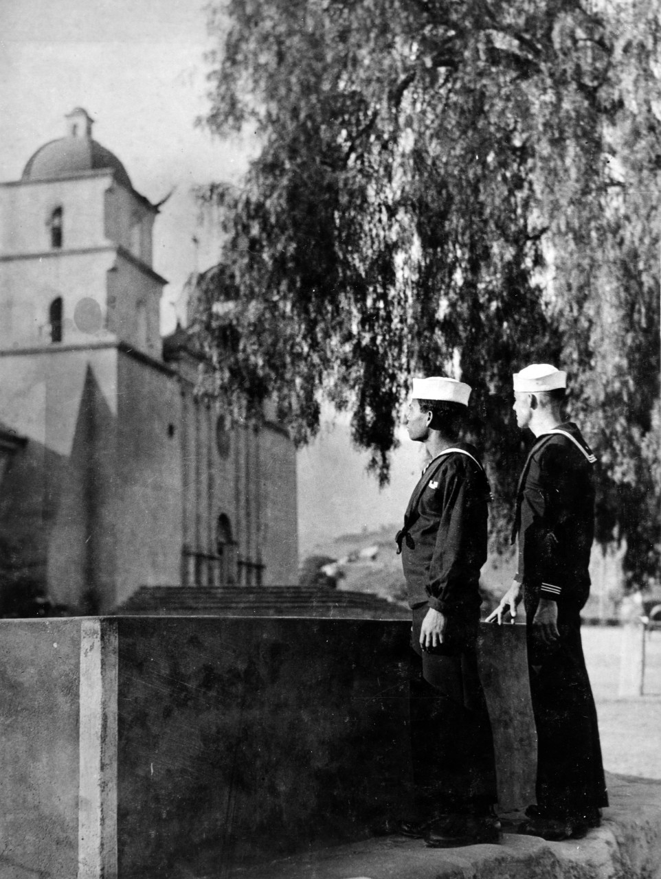 Men of the Pacific Fleet on a visit to the Santa Barbara Mission