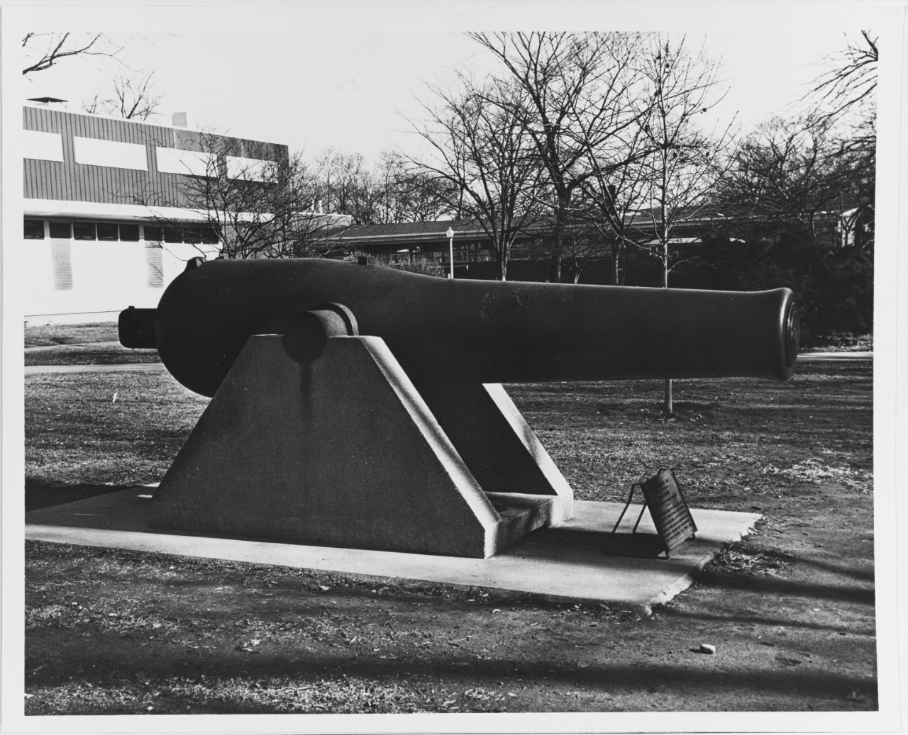 Dahlgren Gun at U.S. Naval Training Center, Great Lakes, Illinois