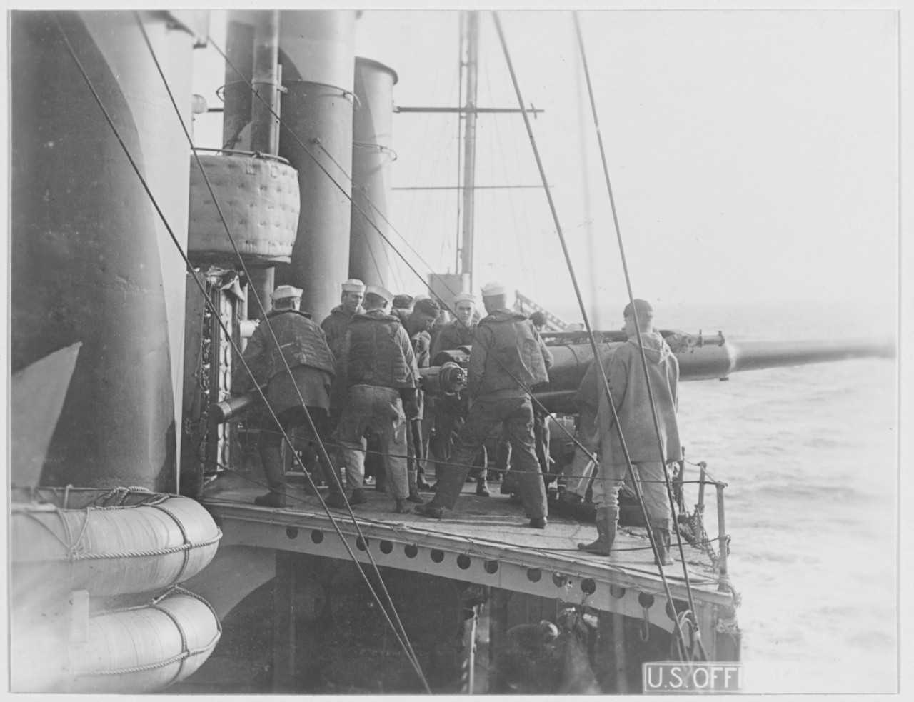 View of gun crew at practice on USS LITTLE, November 24, 1918