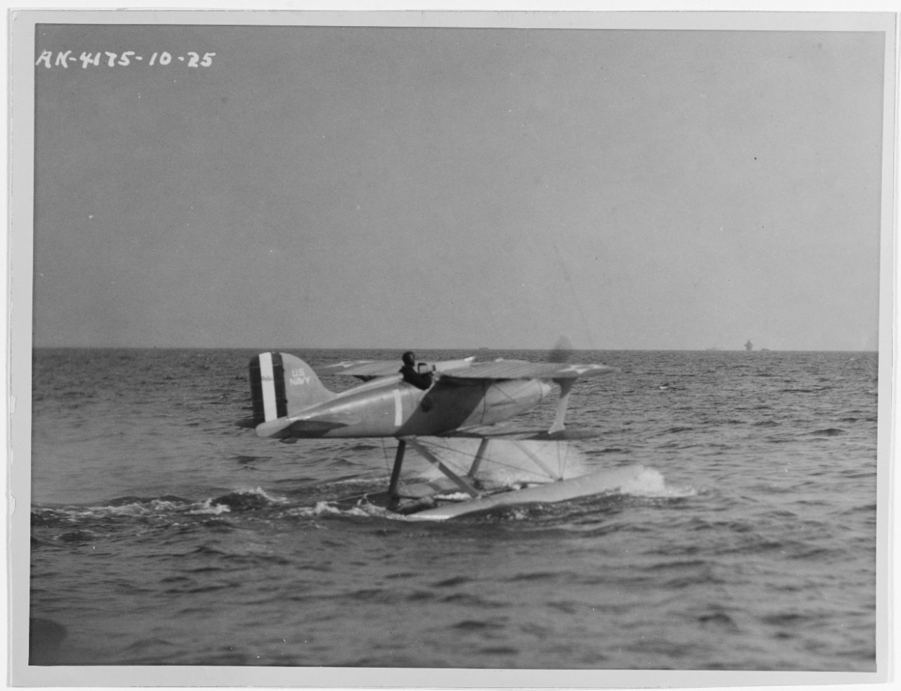 Curtiss R3C-2 Racer