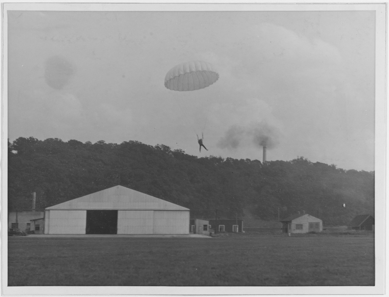Parachute jumper