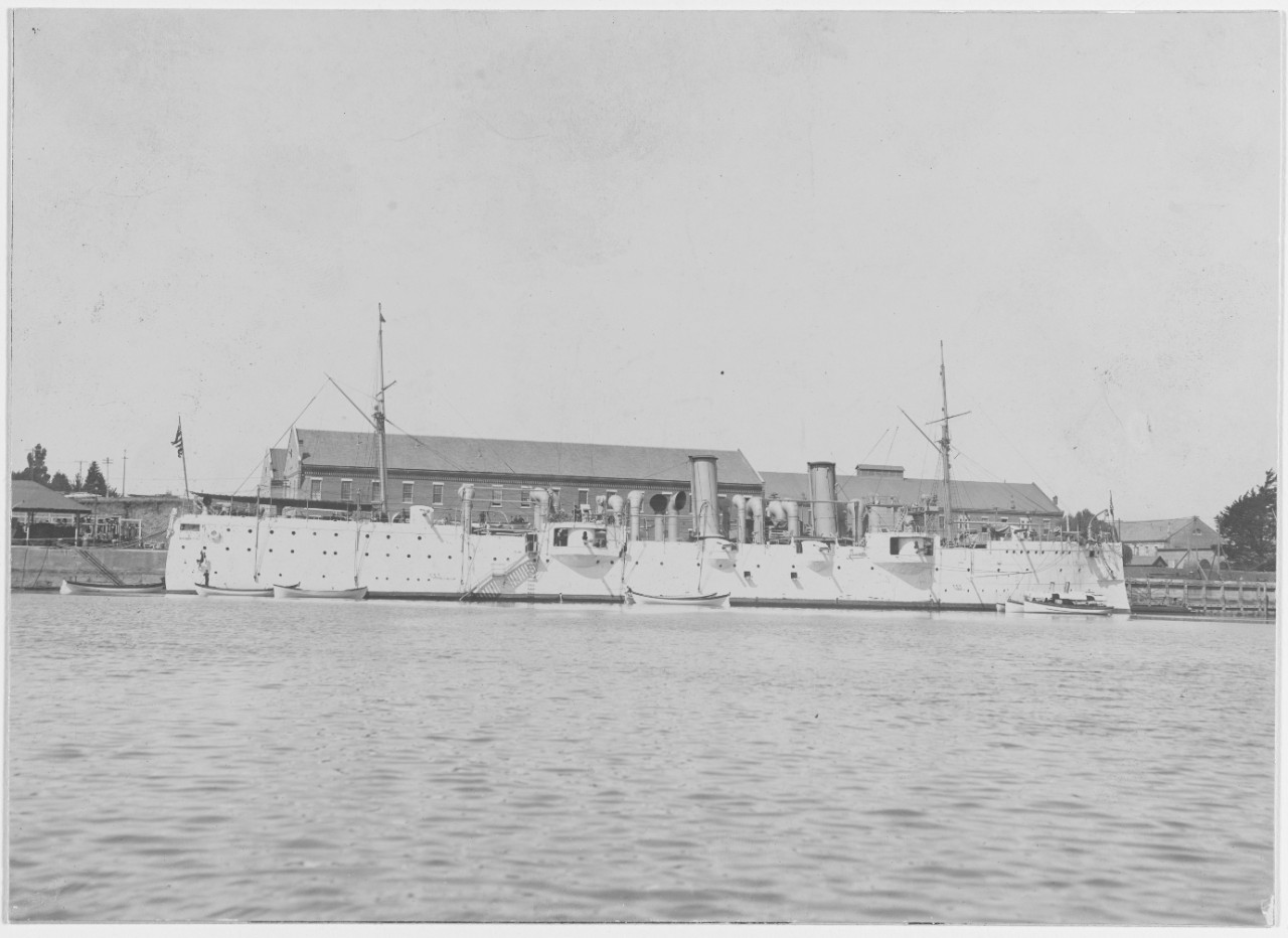 USS Philadelphia (C-4)
