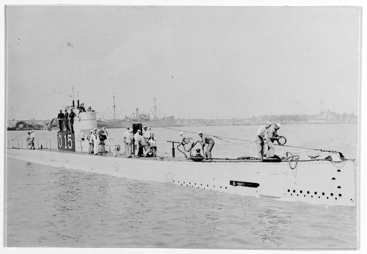 USS O-15 (SS-76)