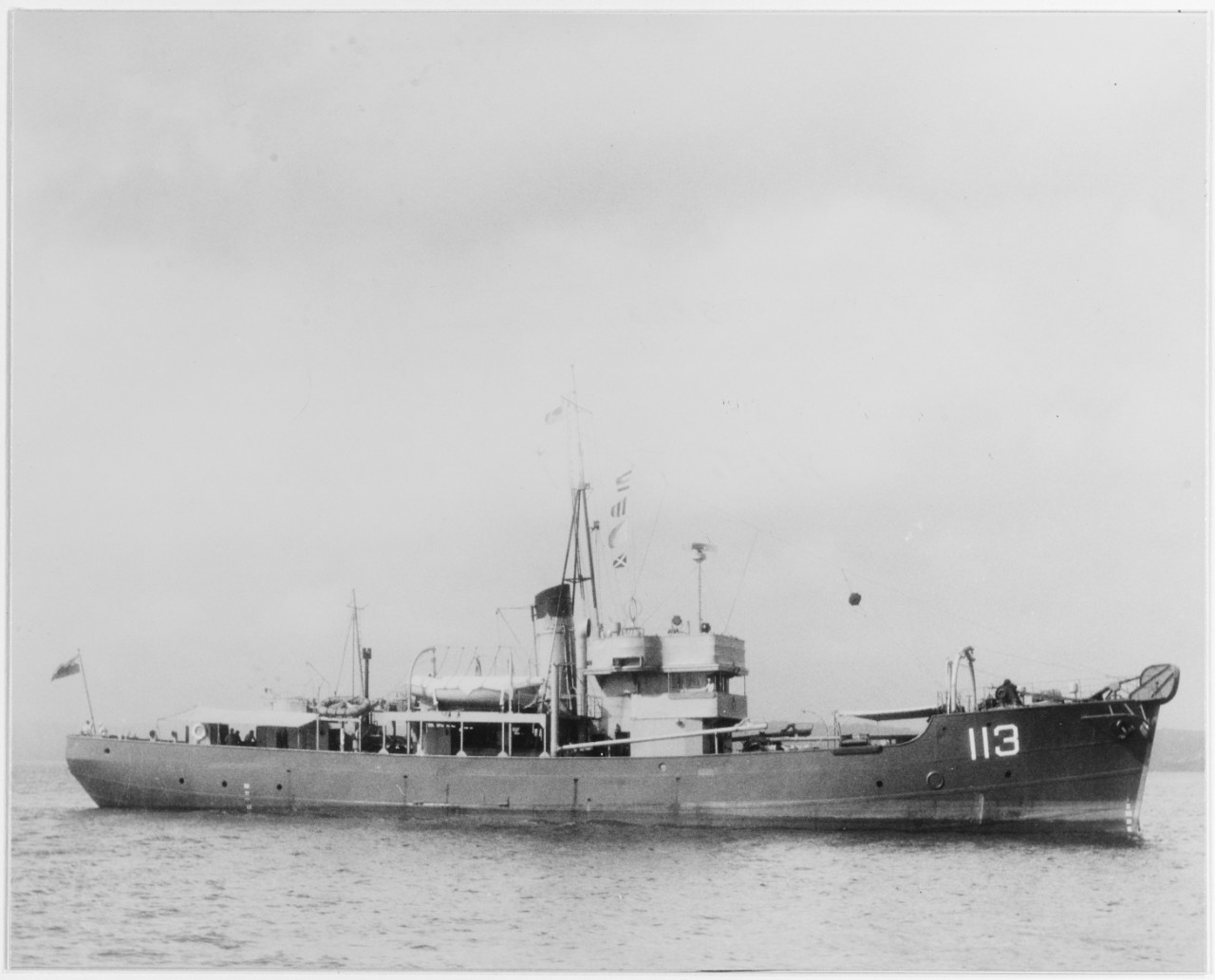 WHITE THROAT (Canadian Minelaying Trawler, 1944-1966). 