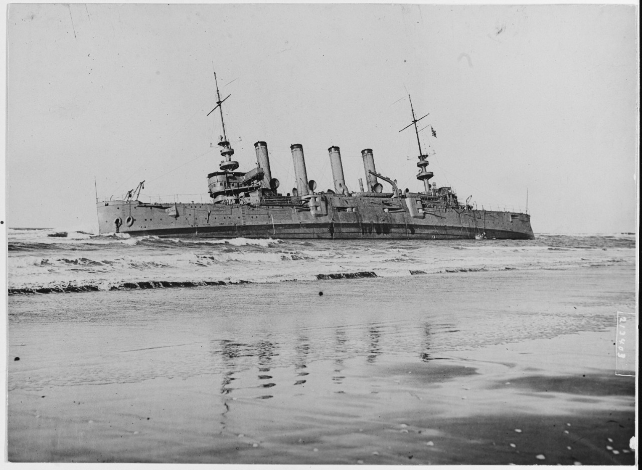 Photo #: NH 46151  Stranding of USS Milwaukee, 13 January 1917