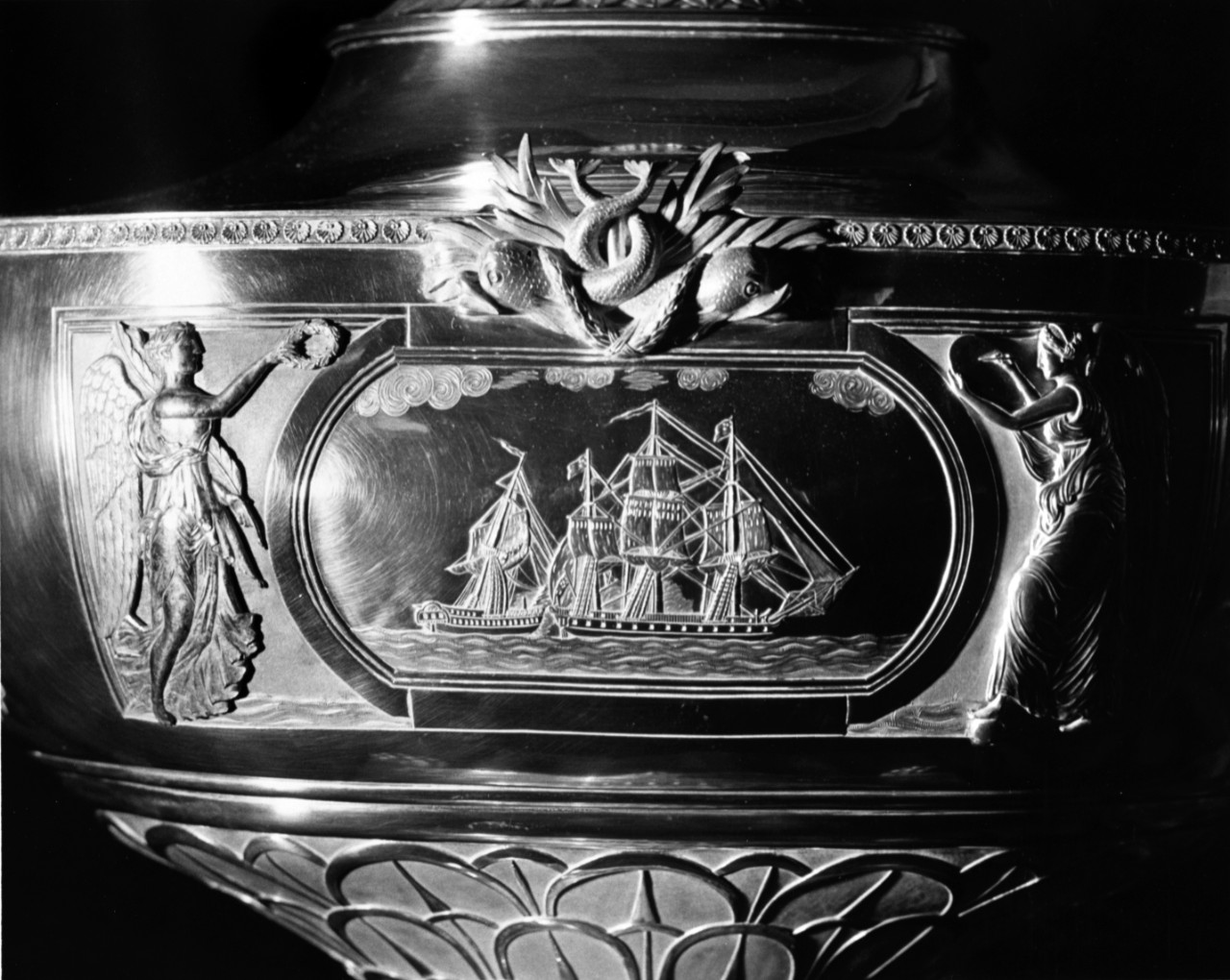 Photo #: NH 48963  Silver urn presented to Captain Isaac Hull, USN,