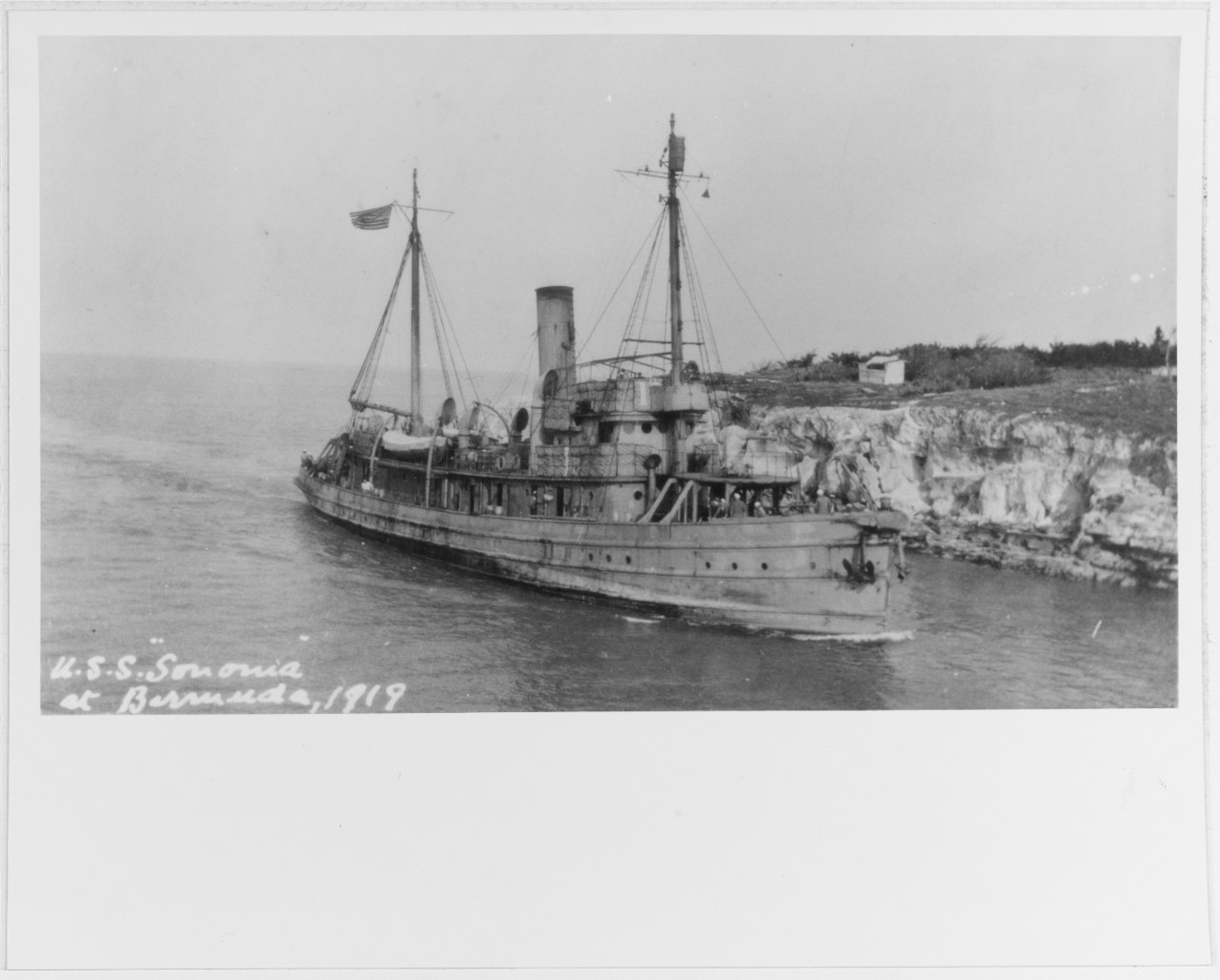 USS SONOMA (AT-12)