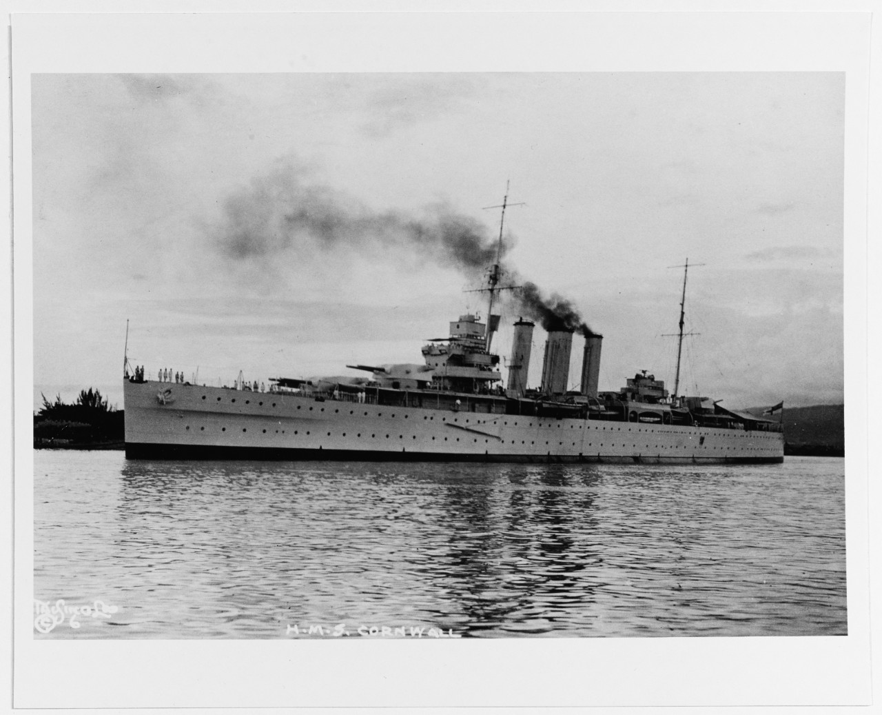 CORNWALL (British Heavy Cruiser, 1926-1942)