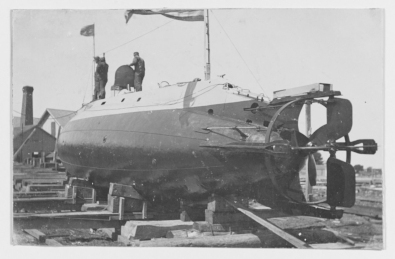 Photo #: NH 53449  Submarine Holland
