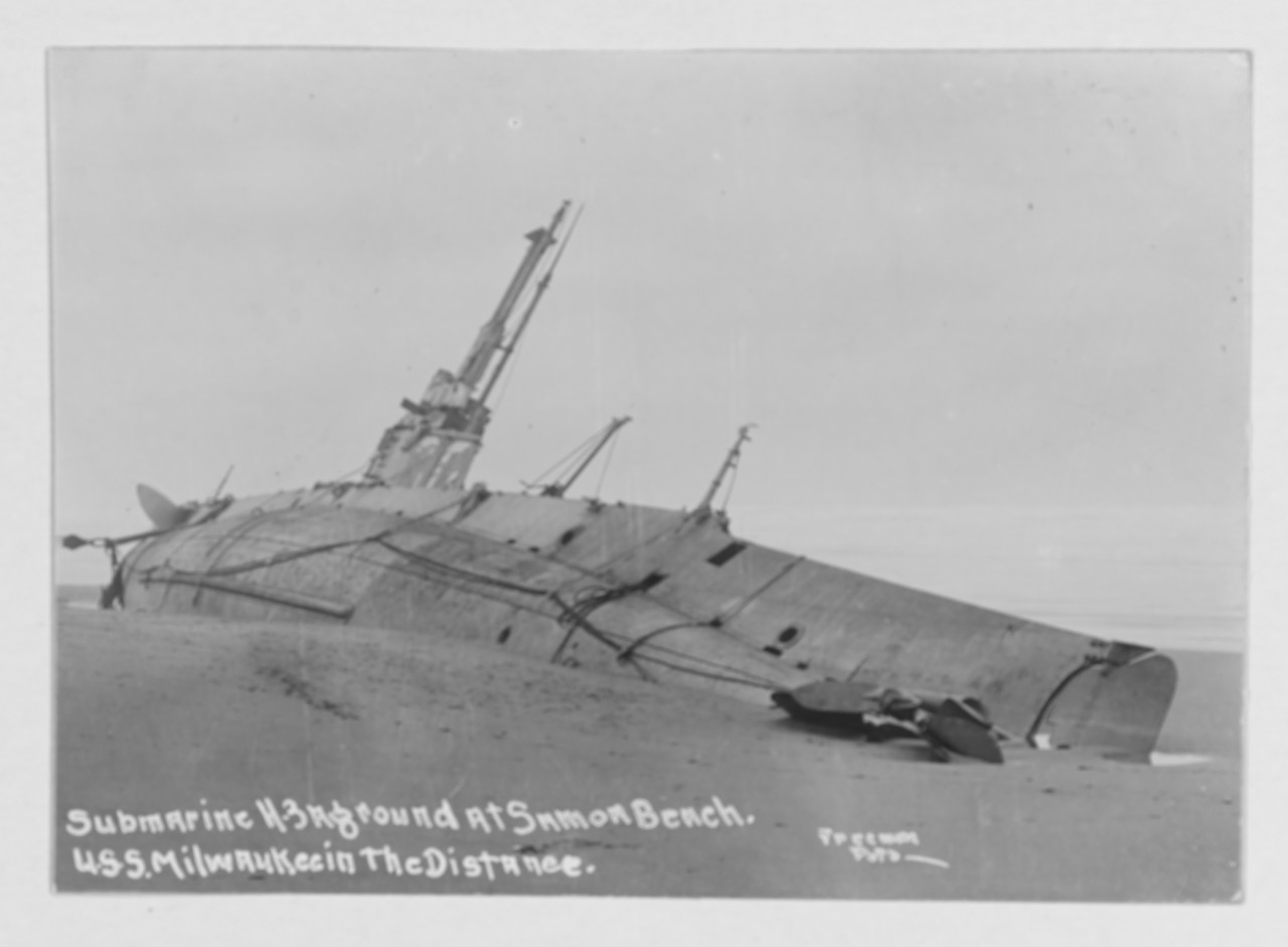 Photo #: NH 53828  USS H-3