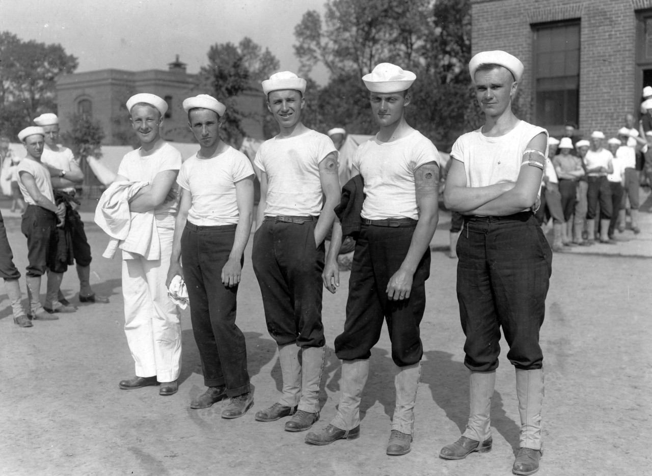 Navy recruits who are demonstrating their small pox vaccinations at Great Lakes Training Station, IL., 1918. 