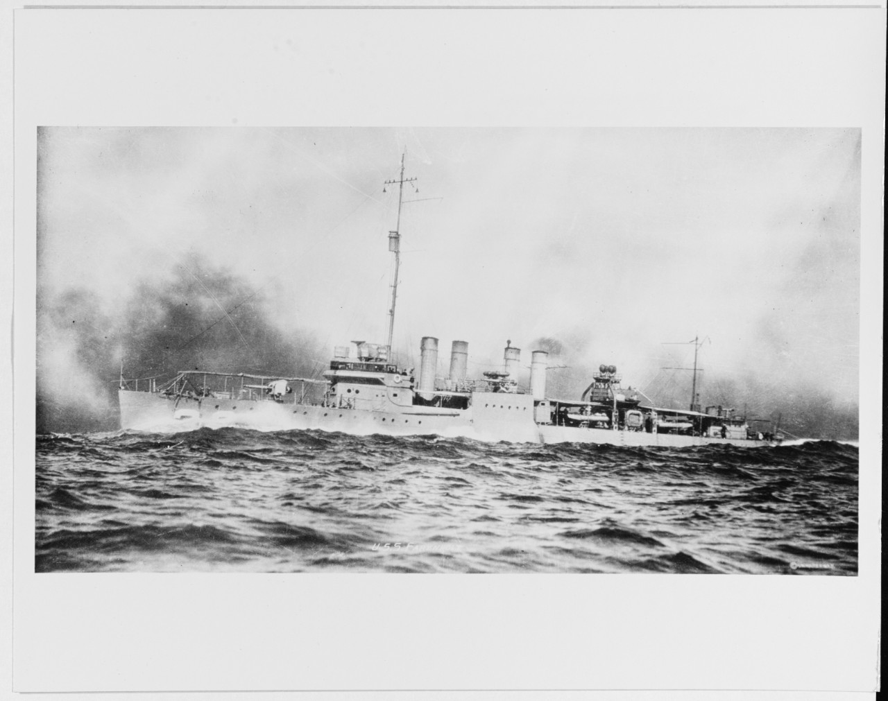 USS FARENHOLT (DD-332)