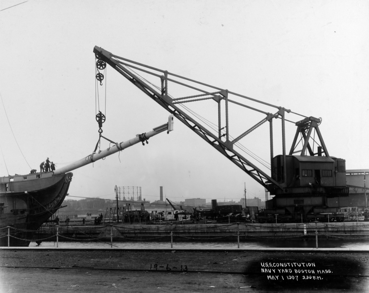 USS Constitution, stepping the bowsprit, Boston Navy Yard, 1 May 1907.