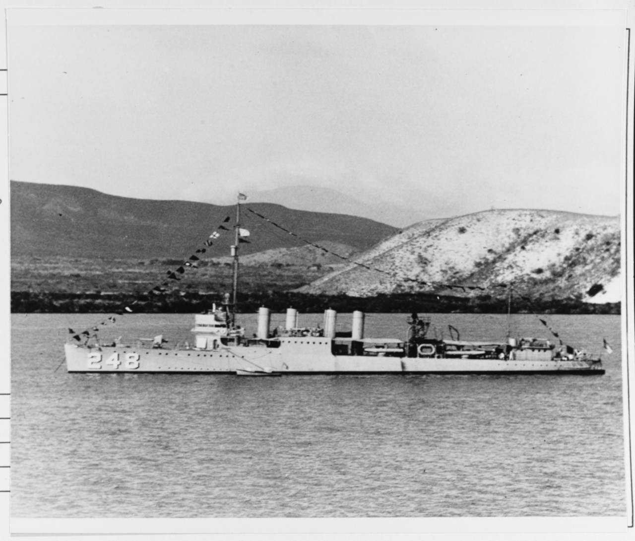 Photo #: NH 56349  USS Barry (DD-248)