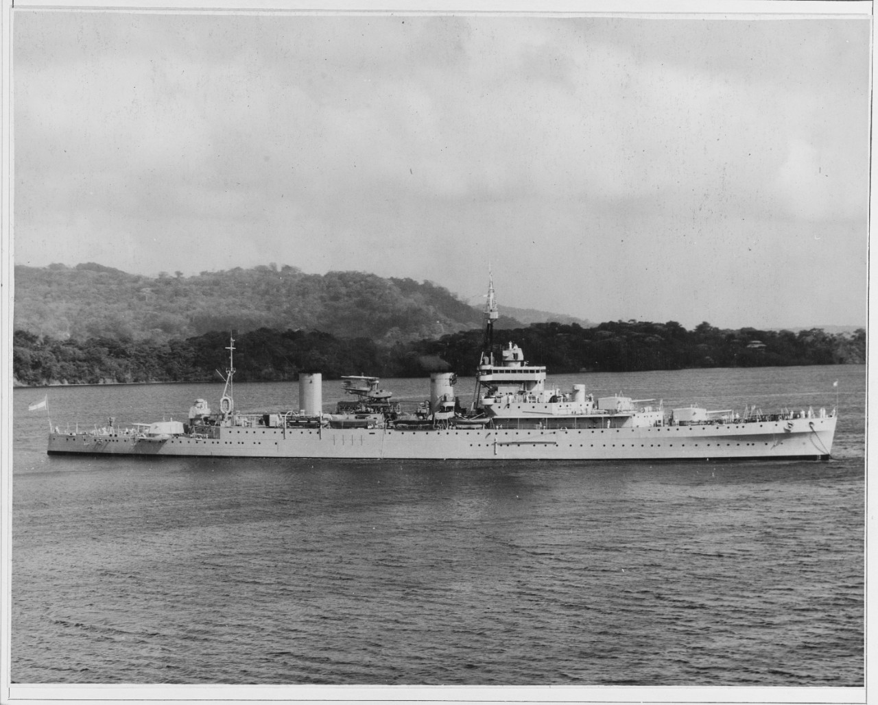 LA ARGENTINA, Argentine cruiser, 1937, off the Panama Canal, 2 May 1940