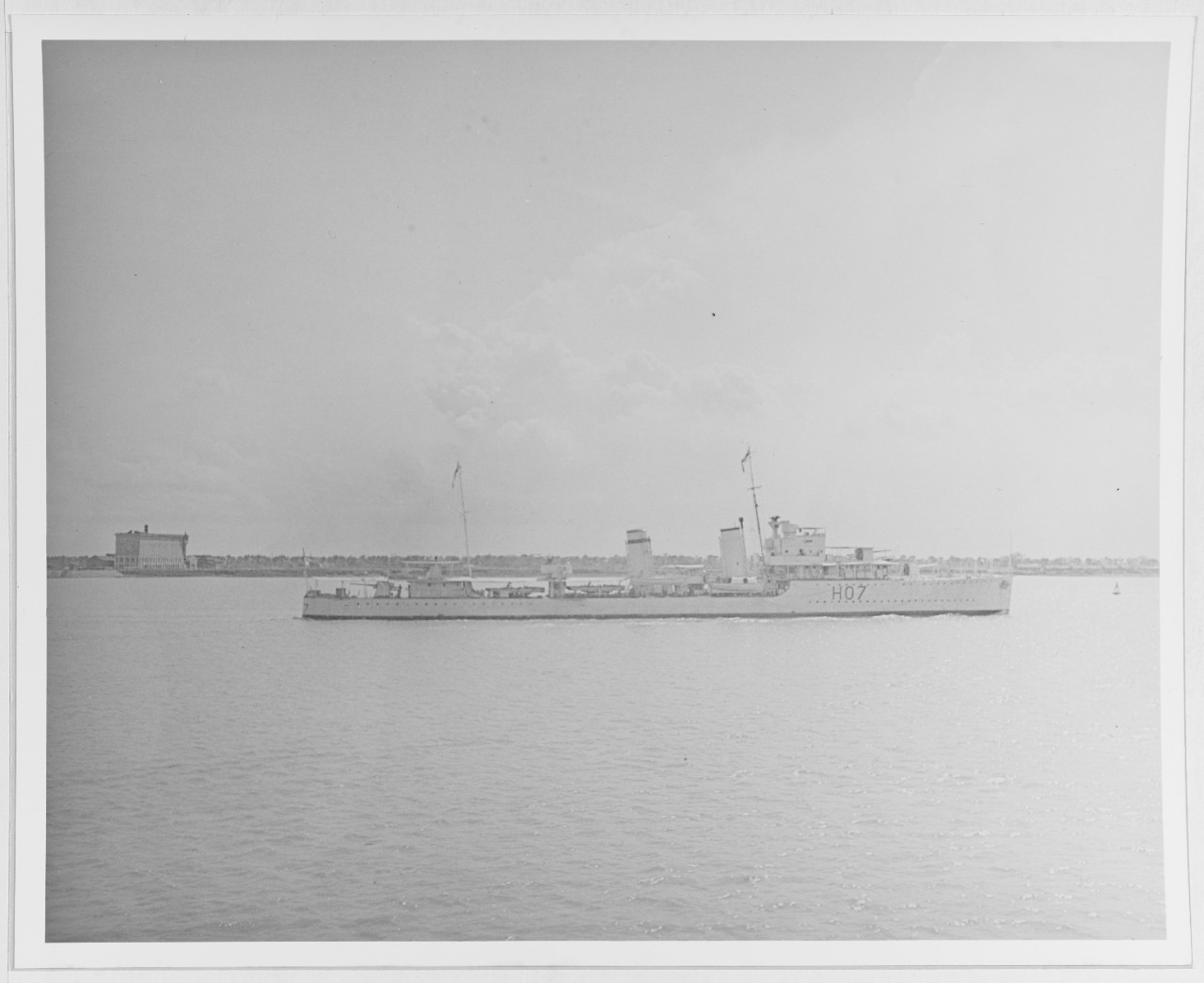 HMS DEFENDER British Destroyer, 1932