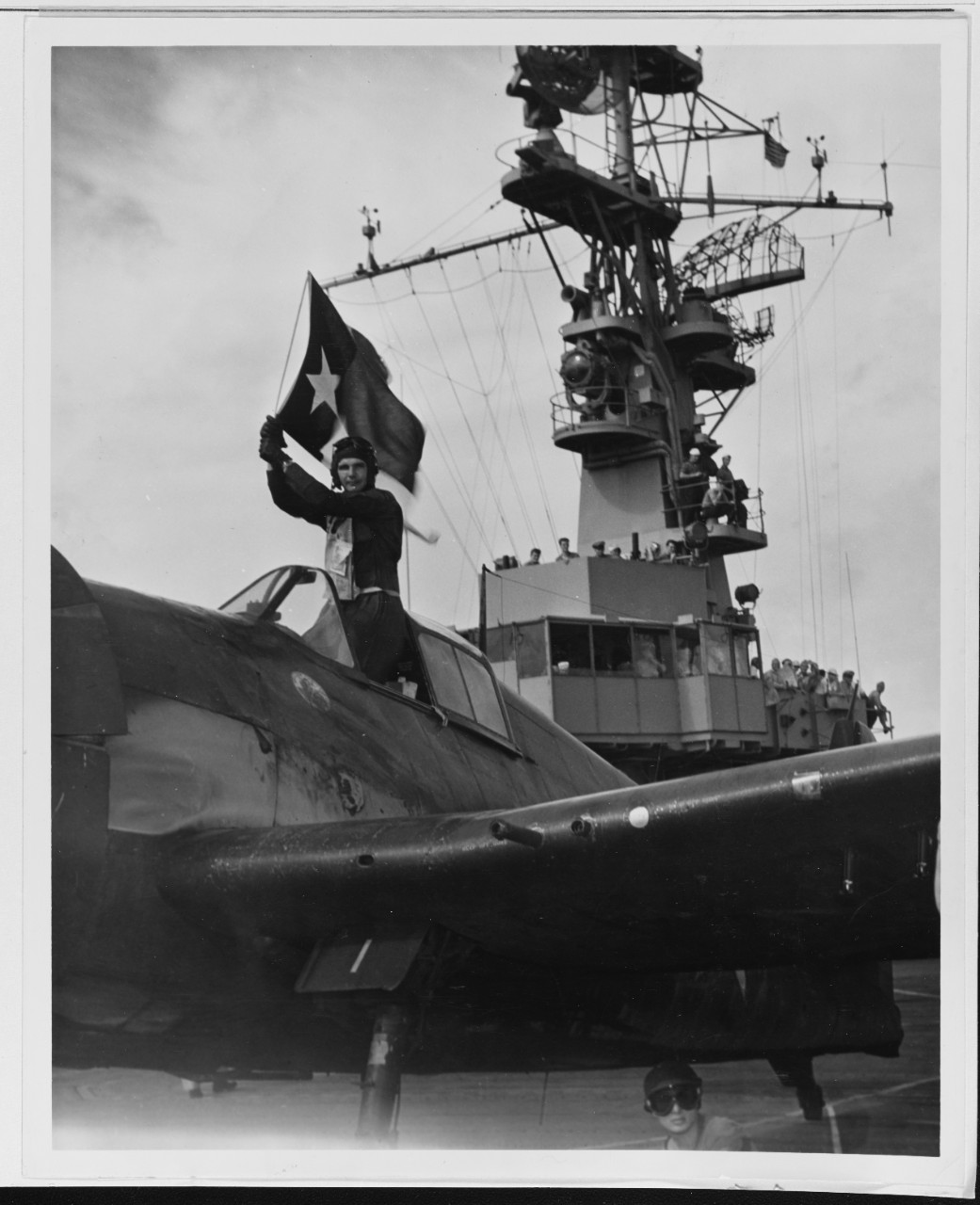 Photo #: NH 62399  USS Wright (CVL-49)