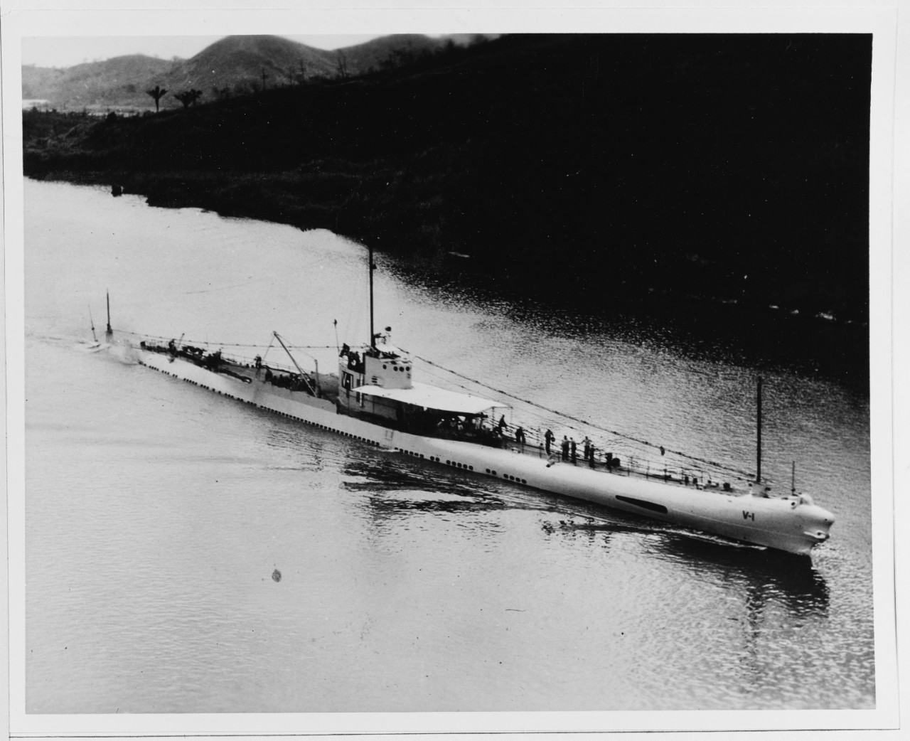 USS V-1 Submarine