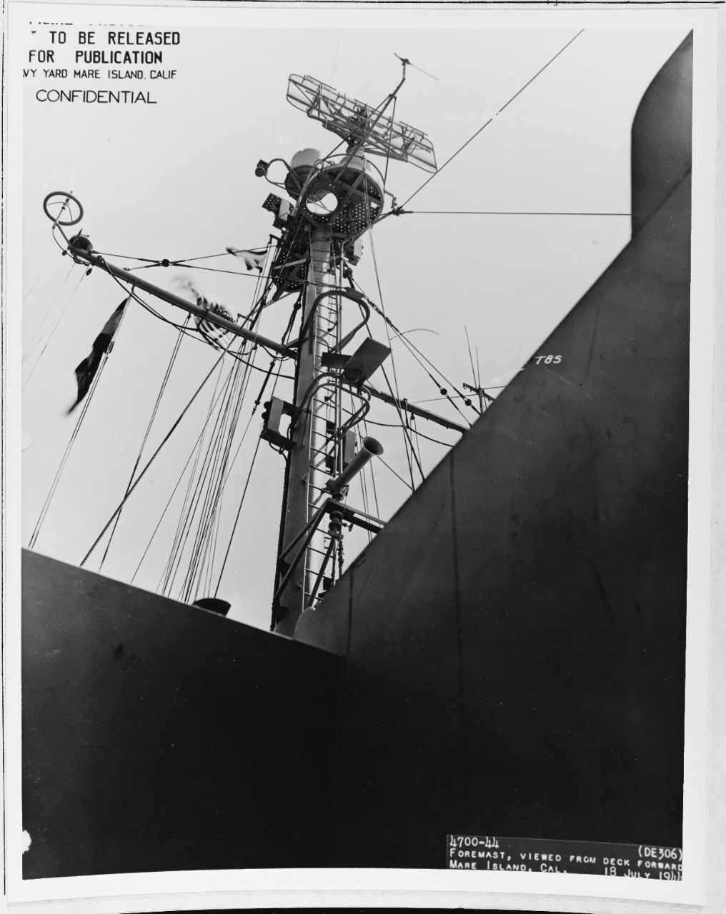 USS CONNOLLY (DE-306)