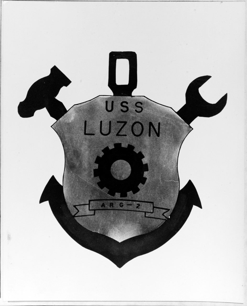 Insignia: USS LUZON (ARG-2)