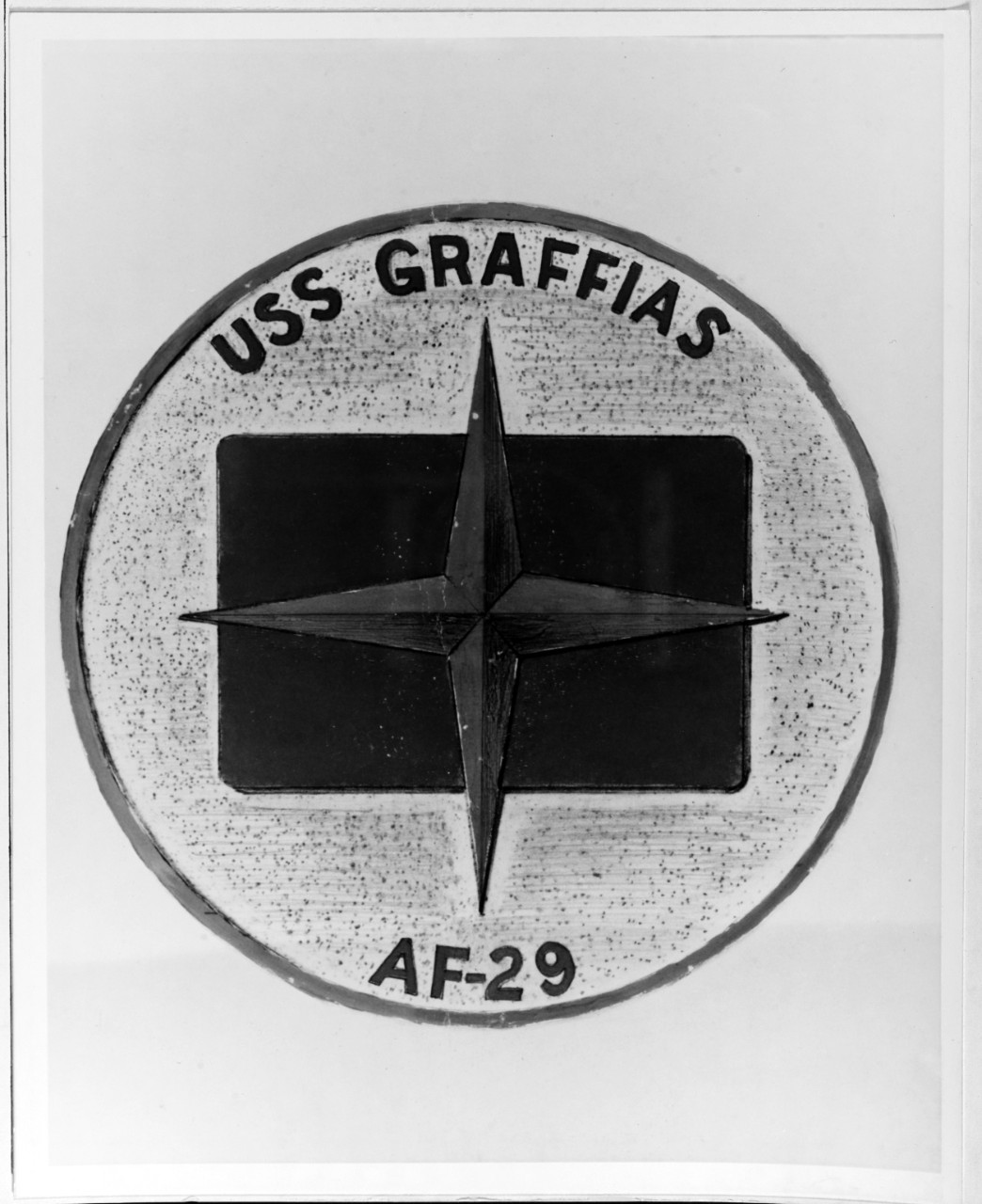 Insignia: USS GRAFFIAS (AF-29)