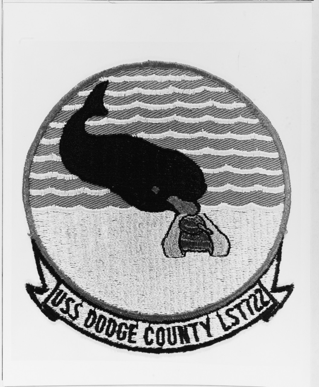 Insignia patch: USS DODGE COUNTY (LST-722)