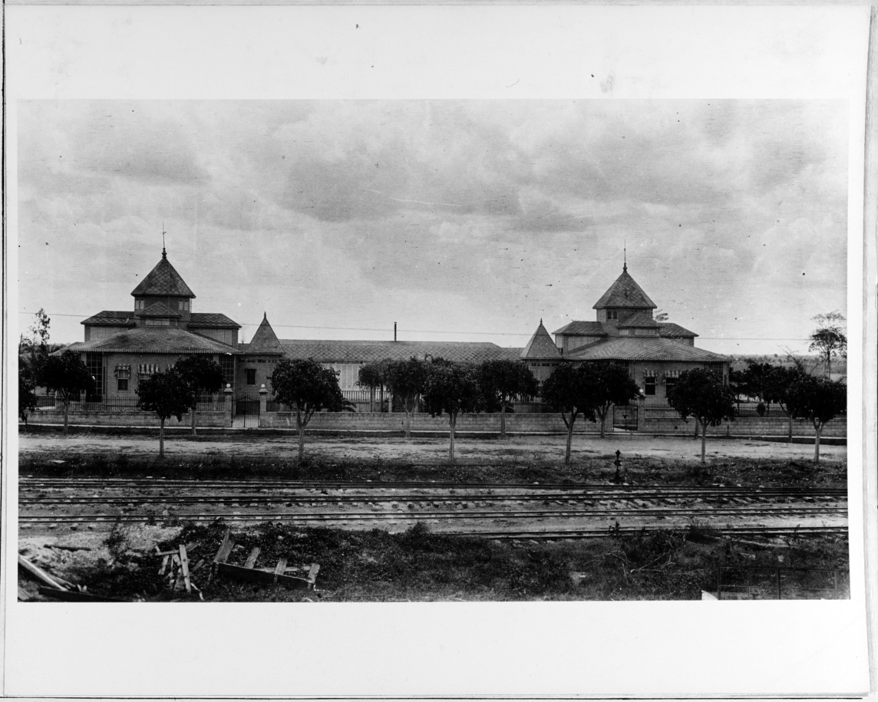 House at Manati, Cuba, 1917. 