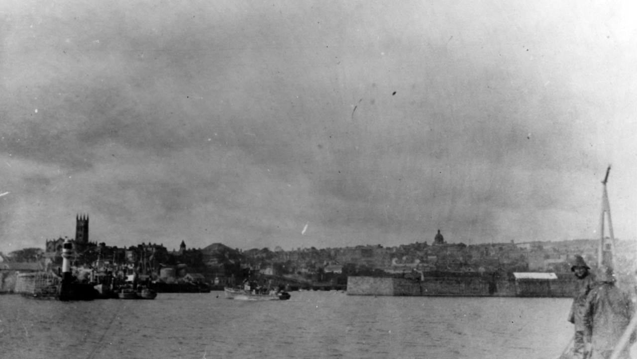 Entrance to Torquay Harbor, England in 1918-1919.  
