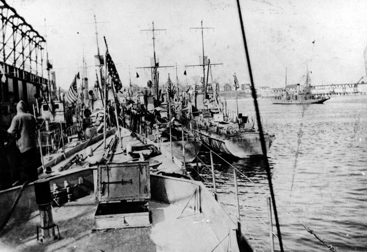 U.S. Navy Submarine Chaser Base at New London, Connecticut, during World War I. 