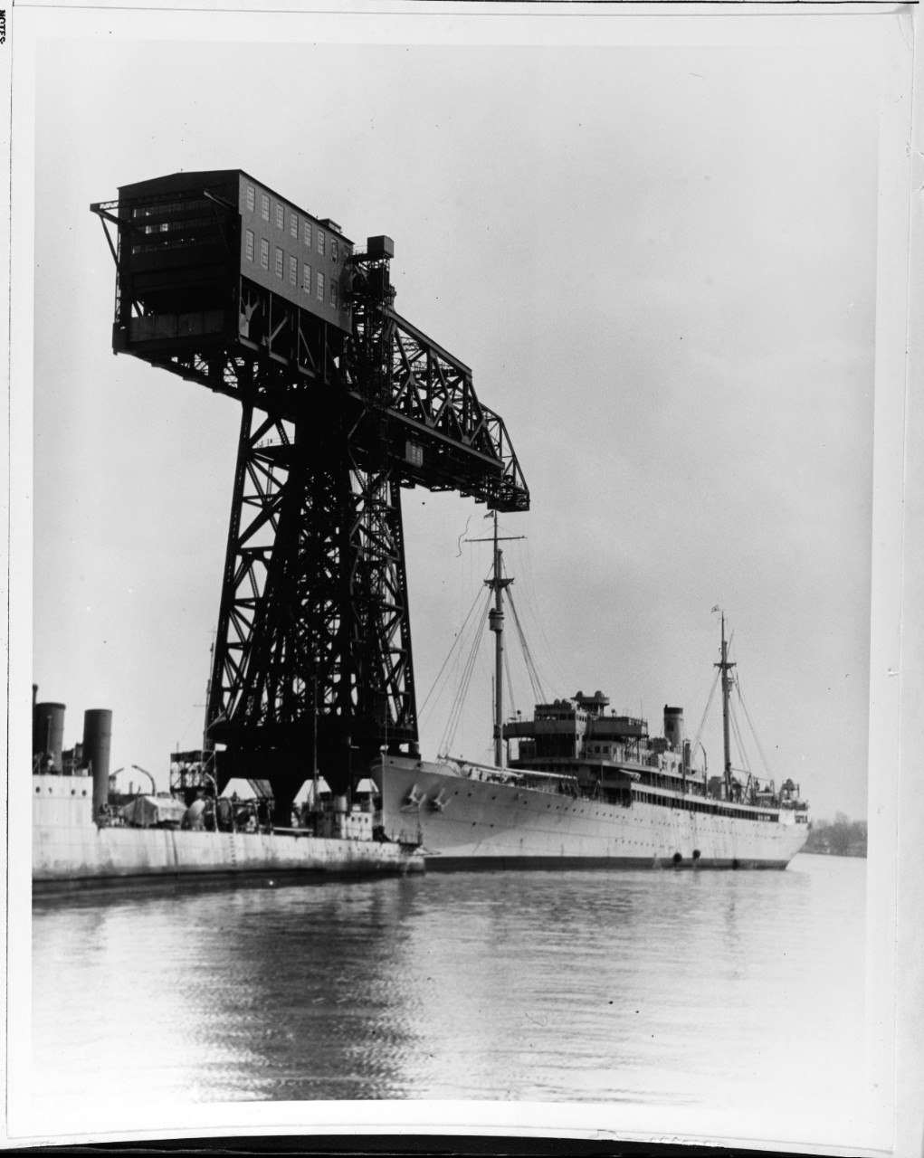 USS DOBBIN (AD-3)