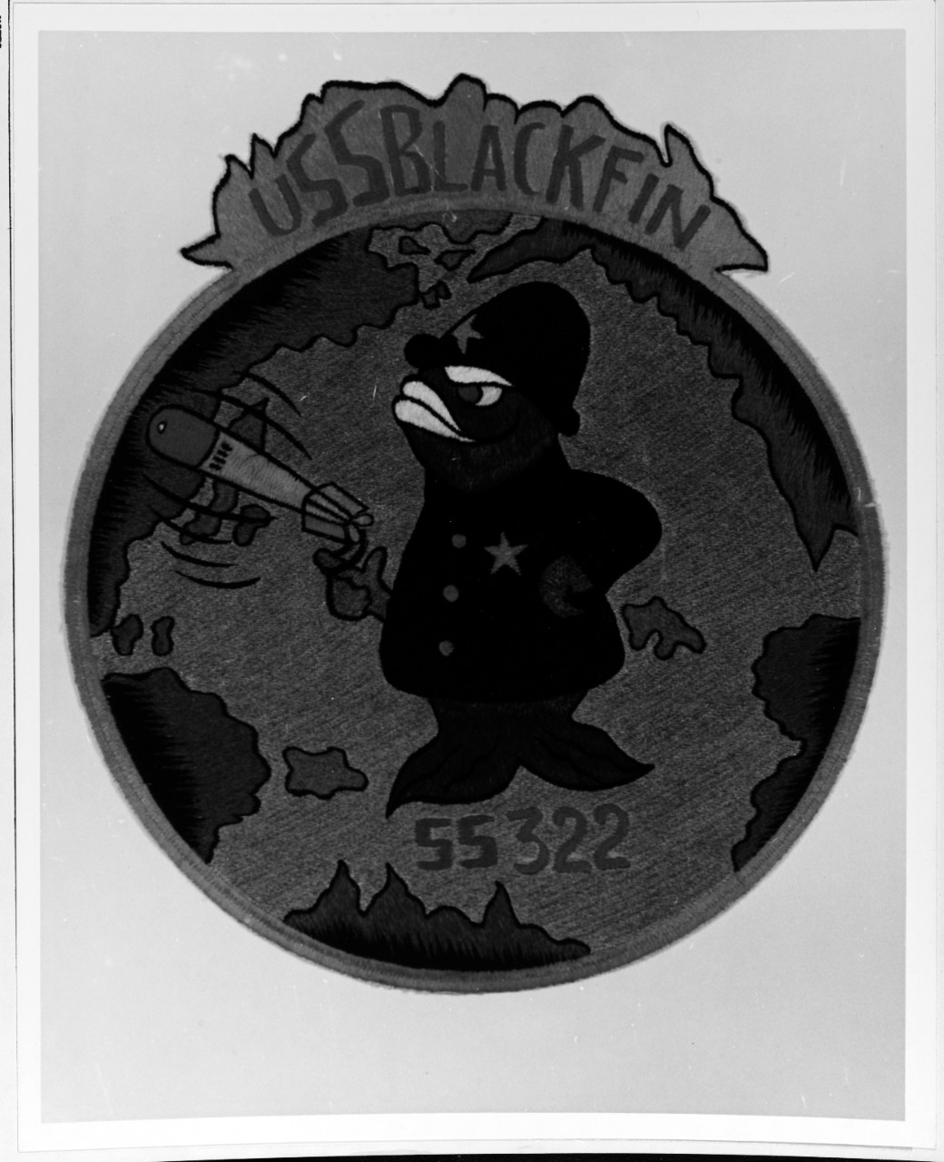 Insignia:  USS BLACKFIN (SS-322)