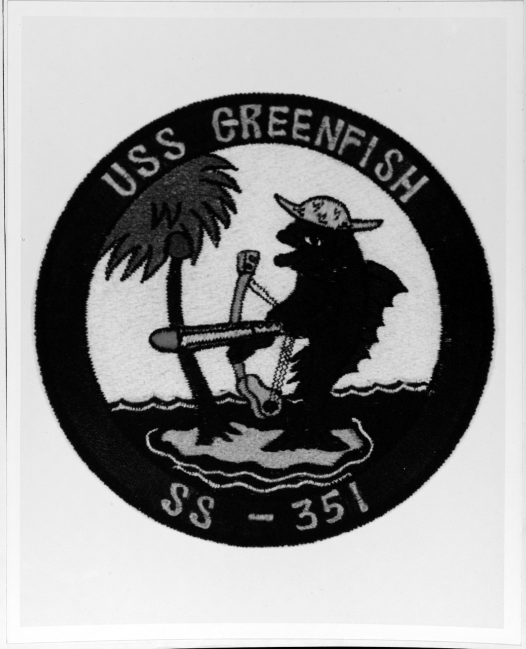 Insignia:  USS GREEFISH (SS-351)