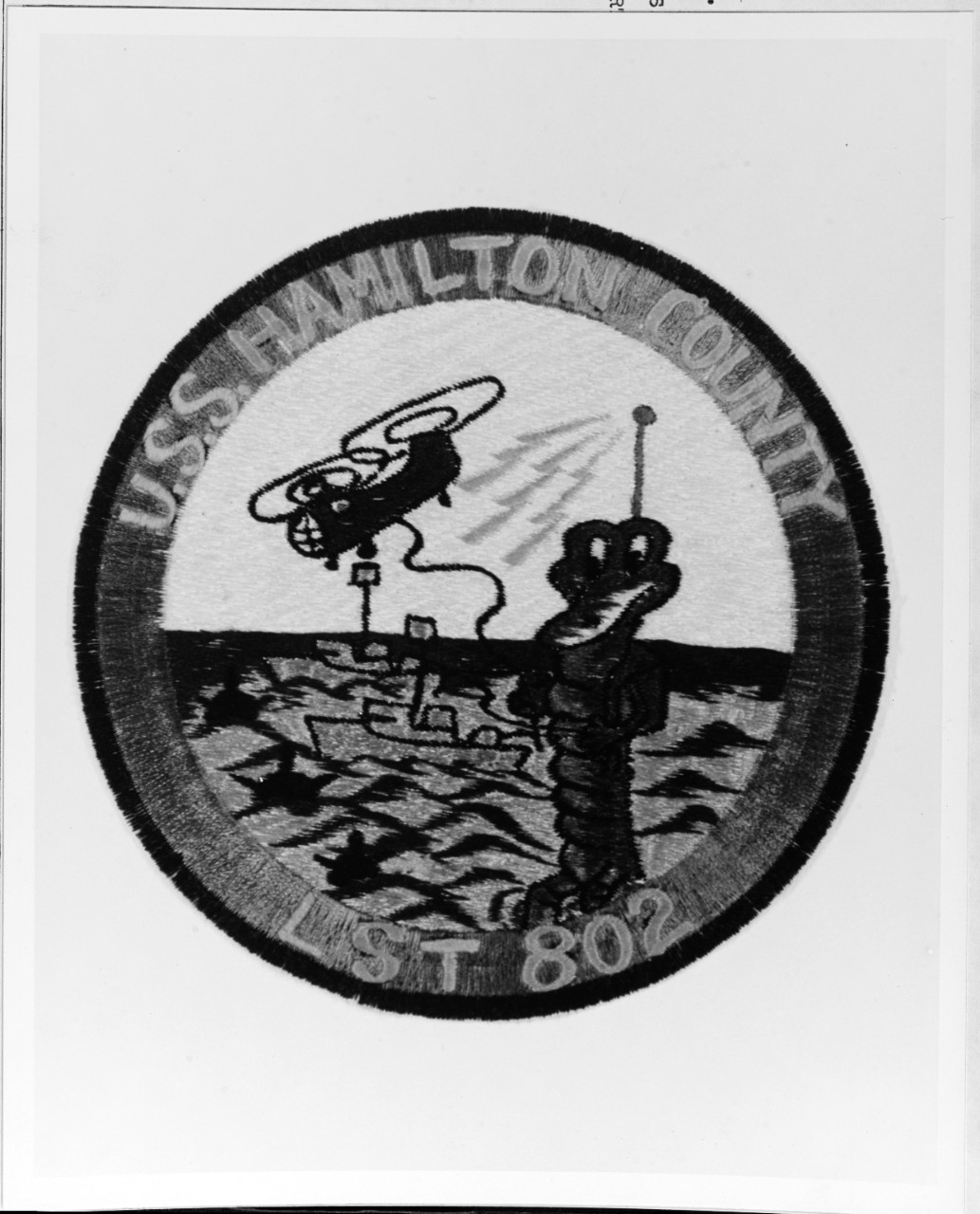 Insignia:  USS HAMILTON COUNTY (LST-802)