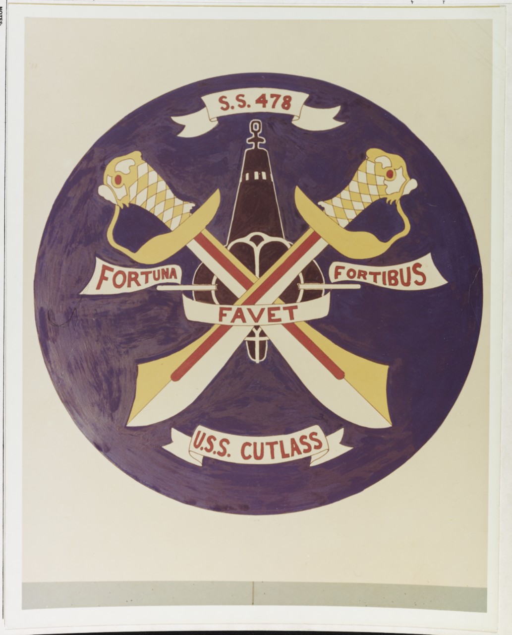 Insignia:  USS CUTLASS (SS-478)
