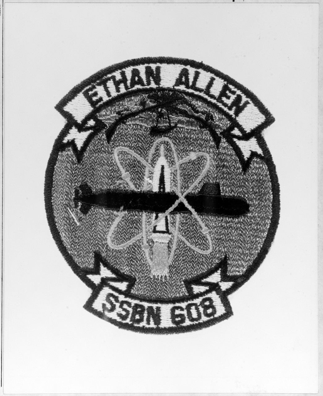 Insignia:  USS ETHAN ALLEN (SSBN-608)