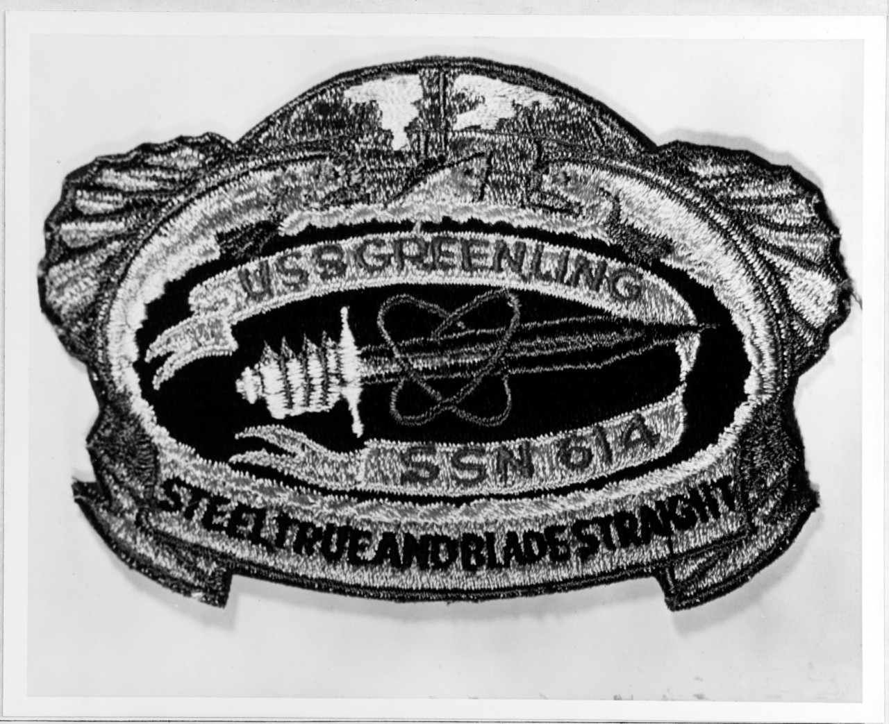 Insignia:  USS GREENLING (SSN-614)